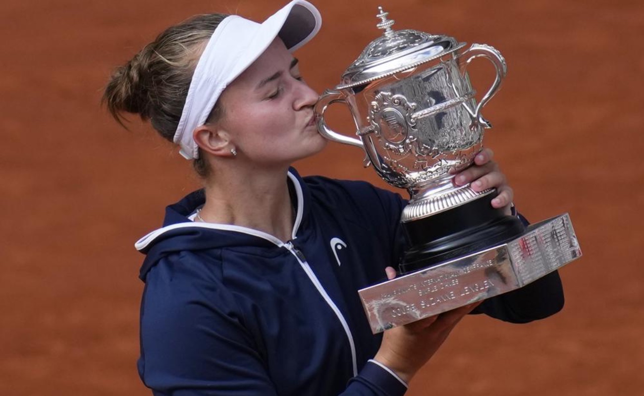 Krejcikova gana su primer título de Slam en París