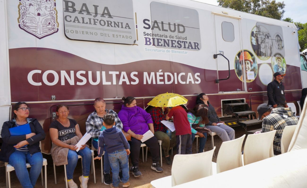 Ofrecen Centros de Salud Móviles servicios gratuitos en San Quintín, Tijuana y Mexicali