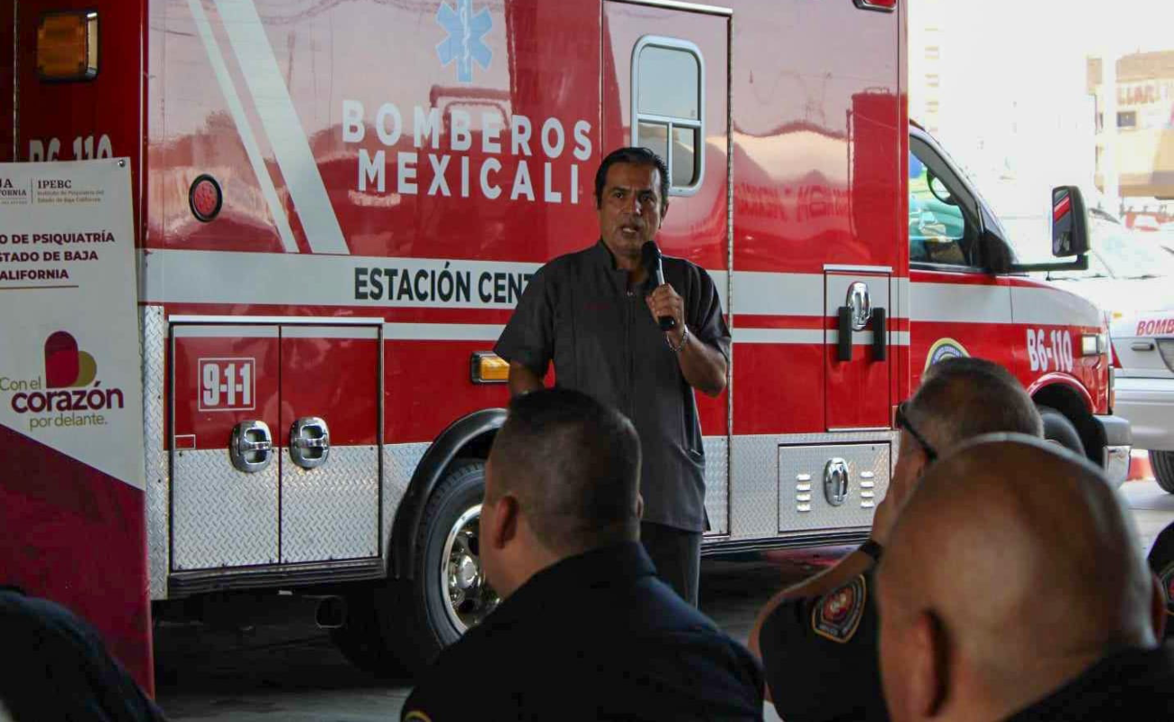 Promueven prevención y promoción de la salud mental entre bomberos de Mexicali