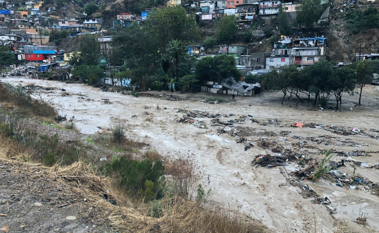 Atienden en Tijuana afectaciones causadas por lluvias