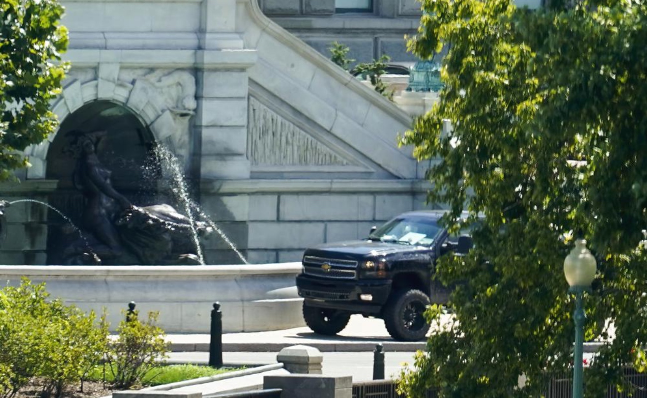Desalojan el Capitolio de Estados Unidos por amenaza de bomba