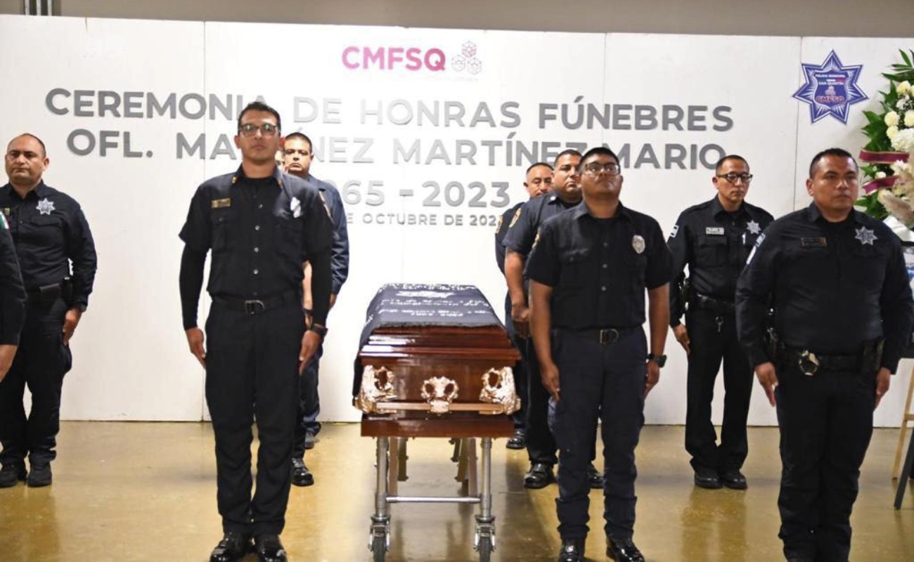 Rinden homenaje de cuerpo presente a Mario Martínez Martínez en Tijuana