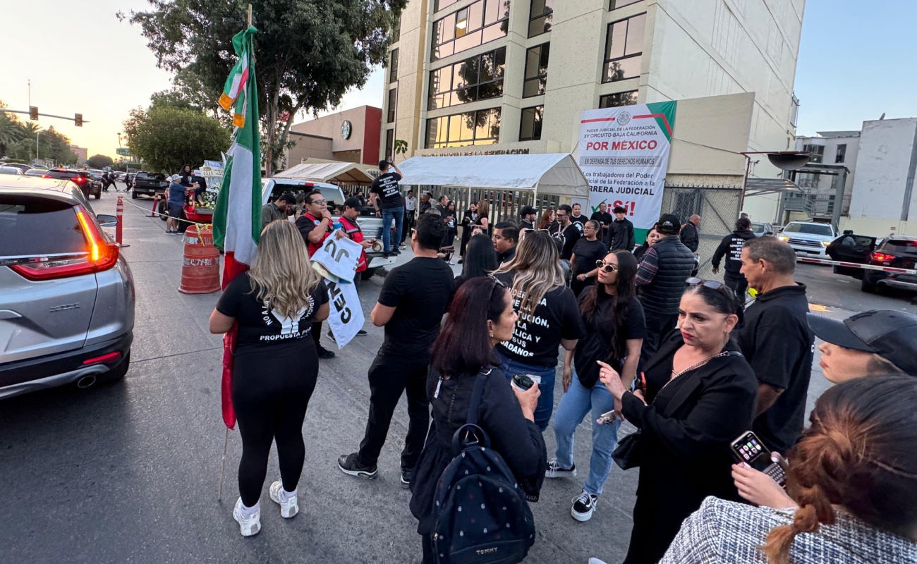 Trabajadores de la Corte se unen al paro contra reforma judicial