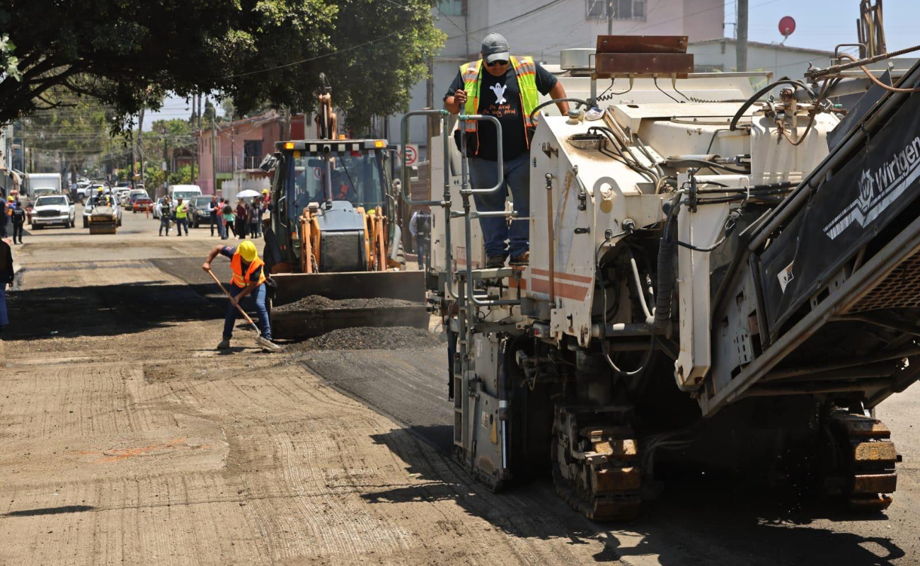 Arrancan trabajos de pavimentación en la colonia Los Ángeles