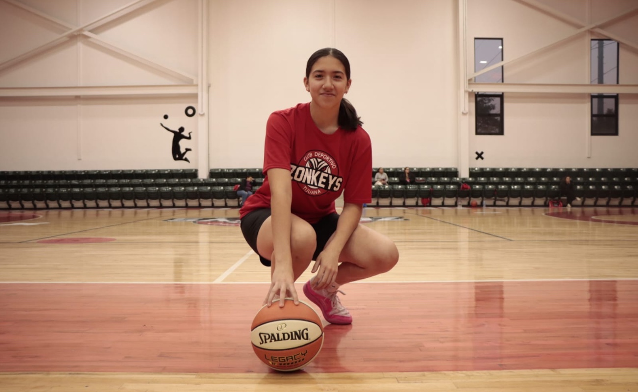 Marisol, alumna de Zonkeys, vuelve como campeona con México, tras conquista Centrobasket 2024