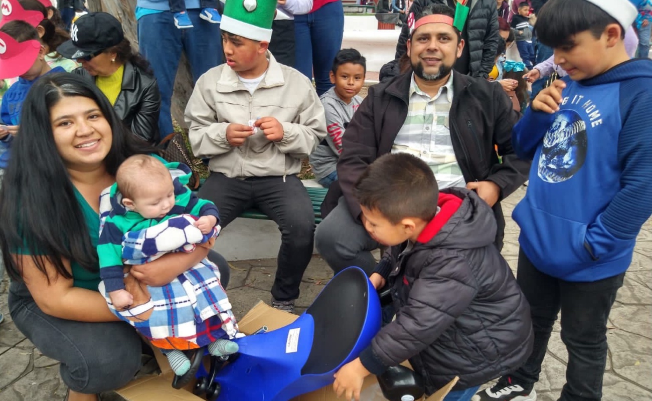 Realiza Gobierno de Ensenada exitoso festejo por el Día de la Niñez en la Plaza Artesanal