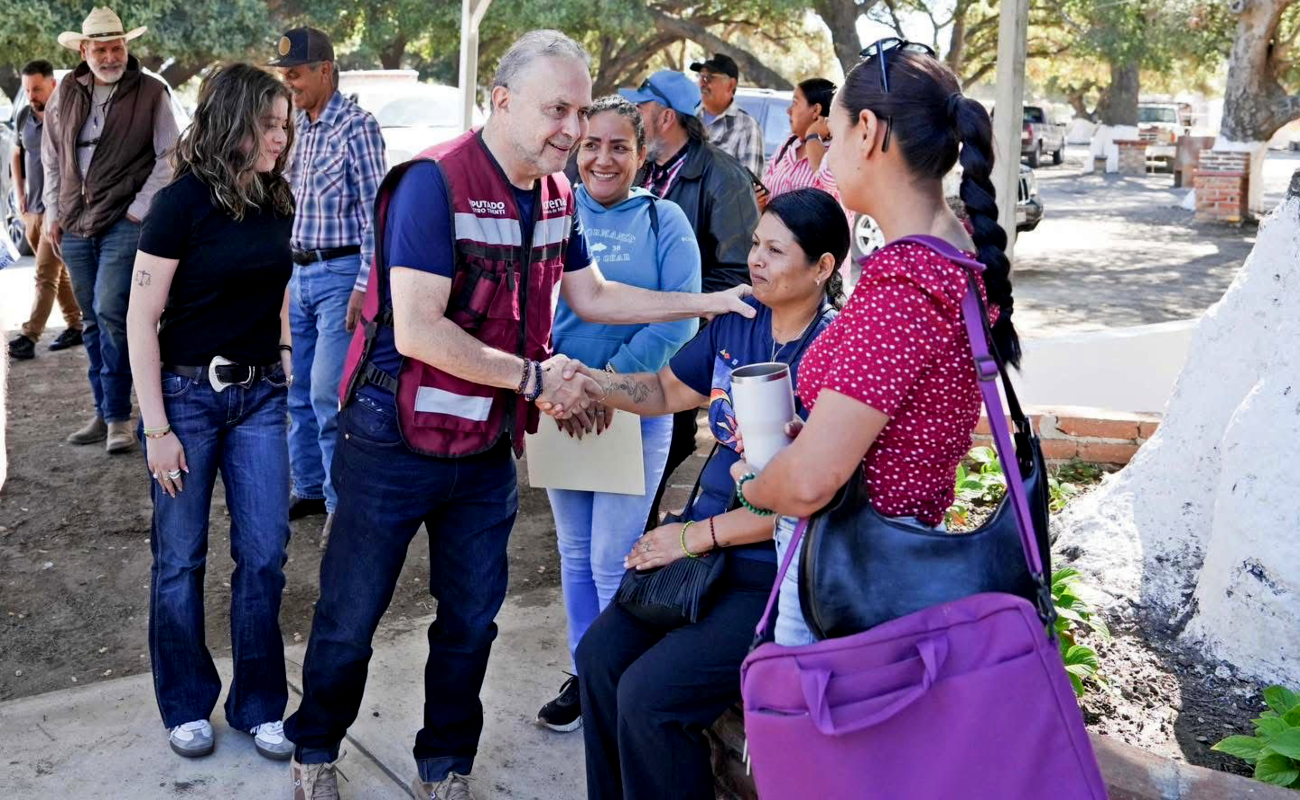 Realiza Fernando Castro Trenti recorrido de gestión legislativa por el Sur de BC