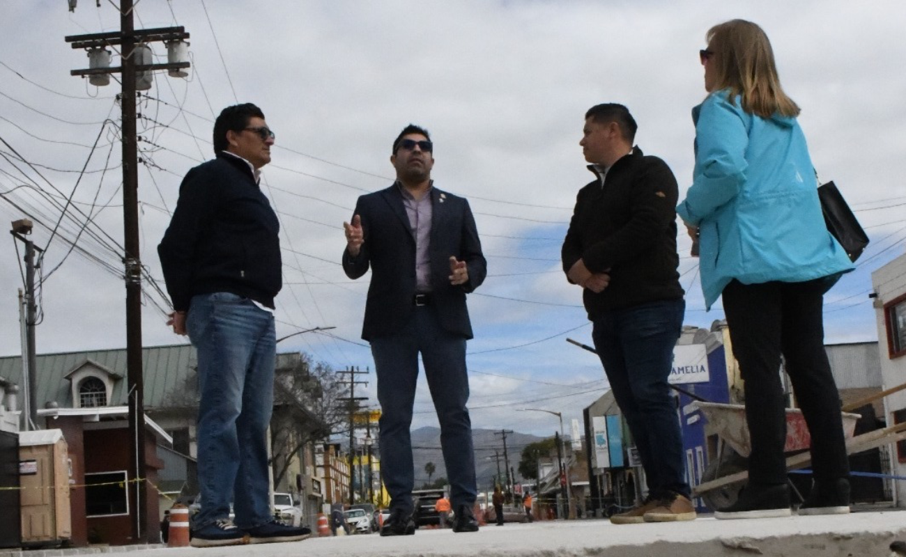Registran 75% trabajos de rehabilitación vial en la avenida Obregón