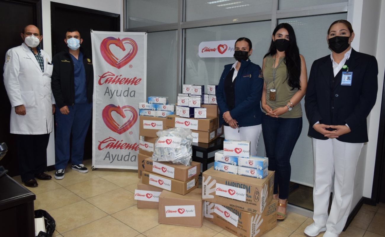 Entrega Corporativo Caliente donativo al Hospital General de Tijuana