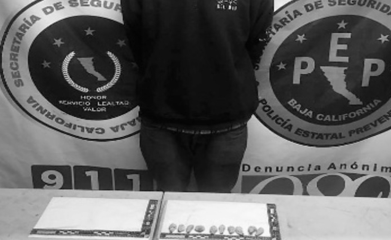 Sacan de circulación a dos narcomenudistas en Ensenada