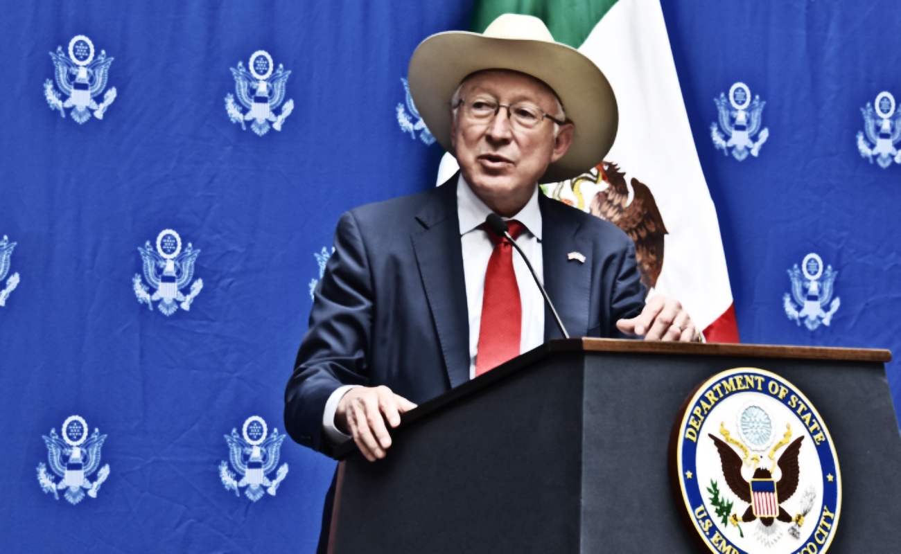 Extradiciones reflejan la cooperación México-Estados Unidos: Ken Salazar
