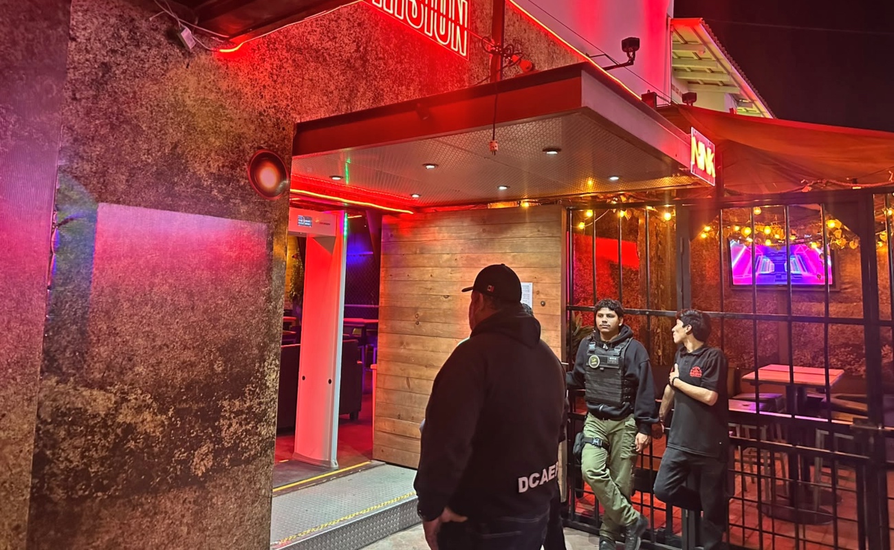 Inicia Gobierno de Ensenada operativo de notificación a bares y comercios por cierre anticipado ante lluvias