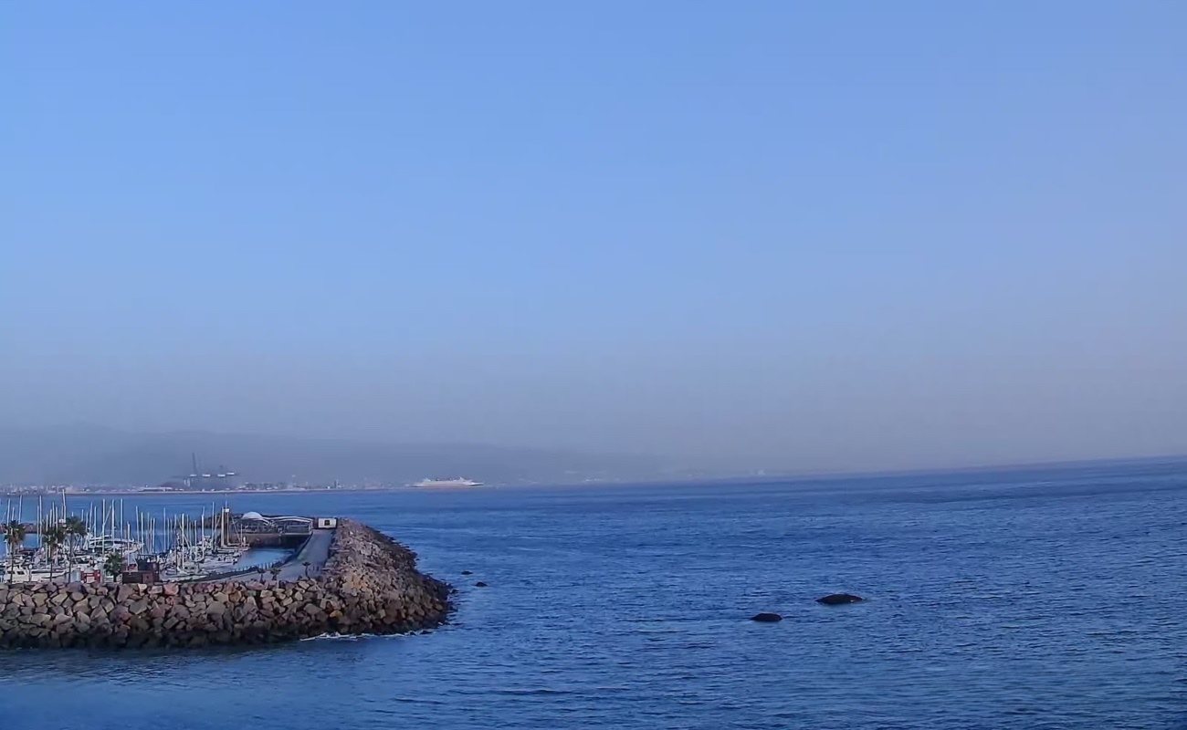 Se recomienda usar cubrebocas, cerrar puertas y ventanas y evitar las actividades al aire libre.