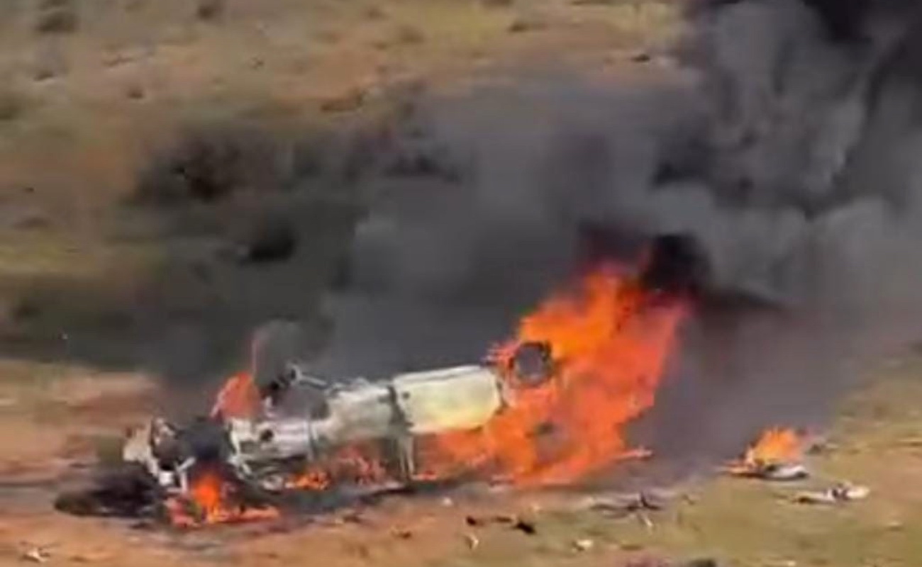 Dos cuerpos calcinados fueron hallados en un vehículo volcado en la carretera Transpeninsular, en San Vicente.