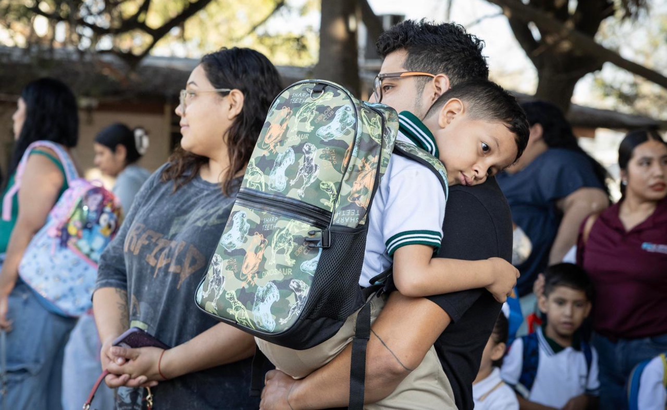 Más de 300 mil estudiantes regresan a las aulas en Baja California