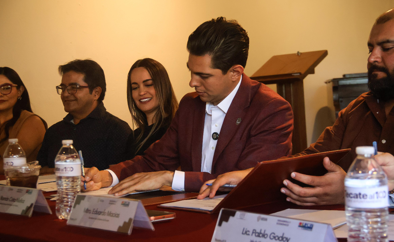 Firma de un convenio de colaboración con la organización canadiense United Food and Commercial Workers (UFCW).