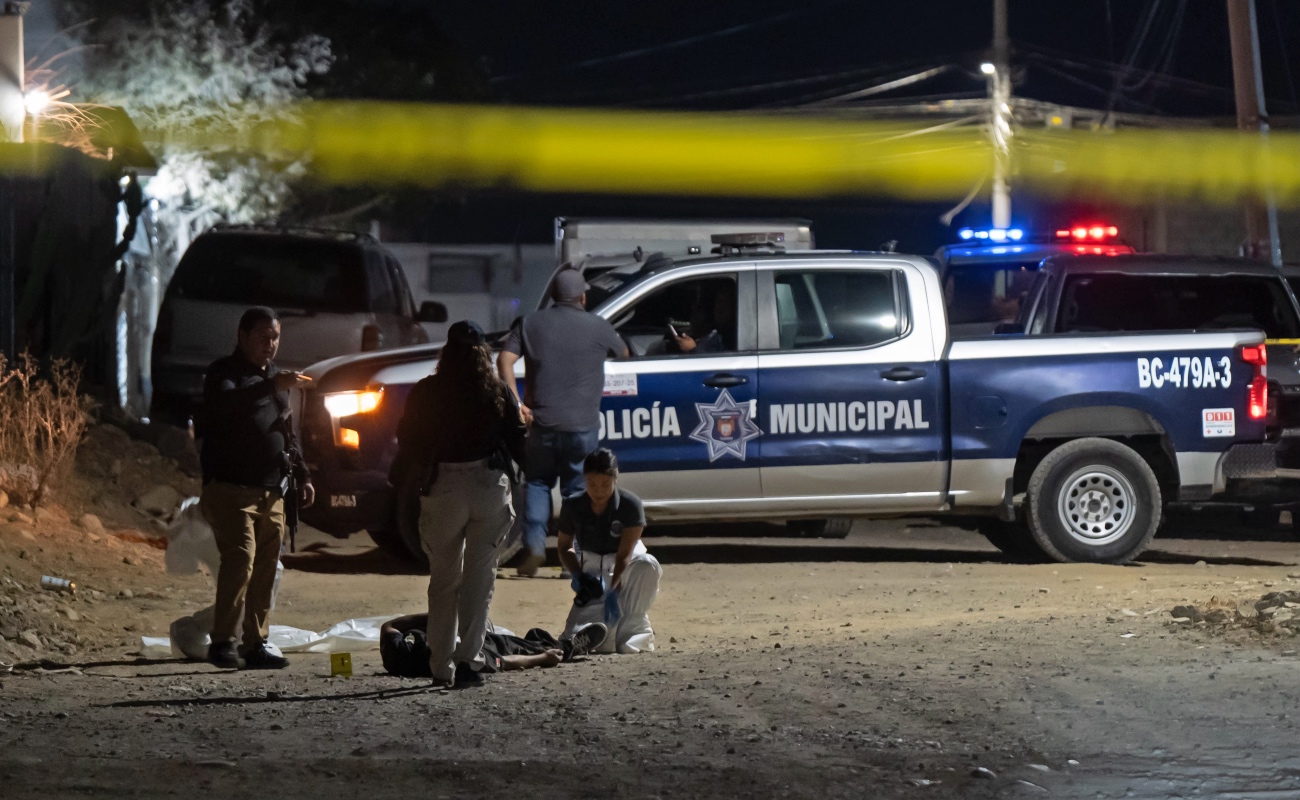 El occiso presentaba una herida de arma de fuego en la cabeza.