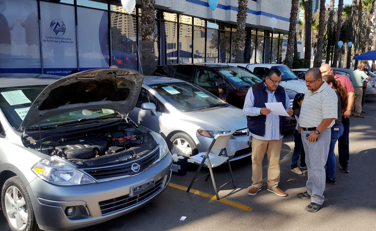 En el marco del “Bazar de autos”, Mario Escobedo llama a crear políticas públicas para atender dicho problema.