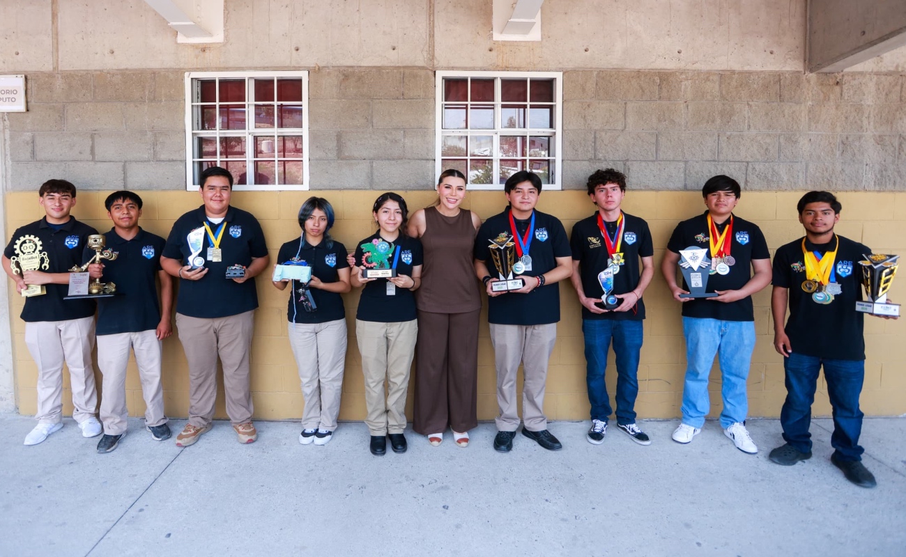 Posiciona CECyTE Altiplano a BC como referente nacional en robótica y calidad educativa