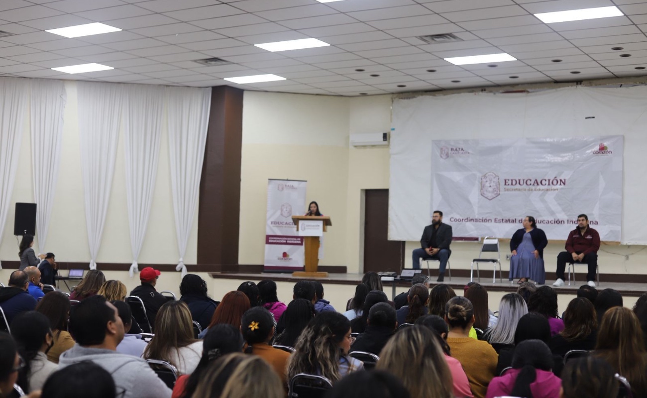 146 docentes fortalecen sus estrategias pedagógicas con herramientas teóricas y prácticas.