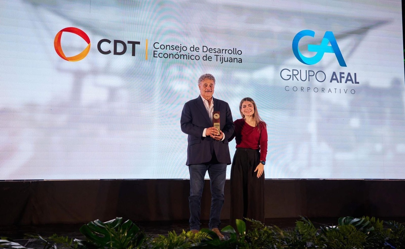 Reconocen la trayectoria ambiental del Arq. Luis Lutteroth del Riego