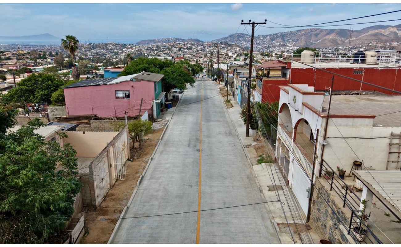 La continuación de la calle Azhar, entre Pino y Roble, tuvo una inversión de más de 2.4 millones de pesos.