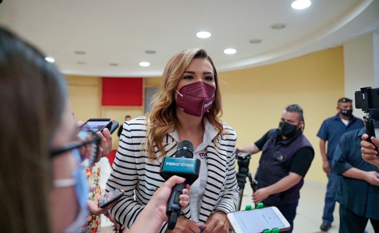 Ante reporteros, Marina del Pilar dijo que incorporará un programa de vacunación anual regular para toda la población.