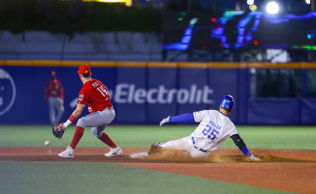 Toros se lleva la Serie en dramático duelo de extra innings en Jalisco