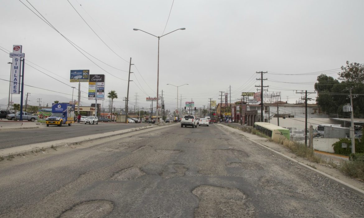 Reparará Gobierno Municipal el bulevar Cucapah