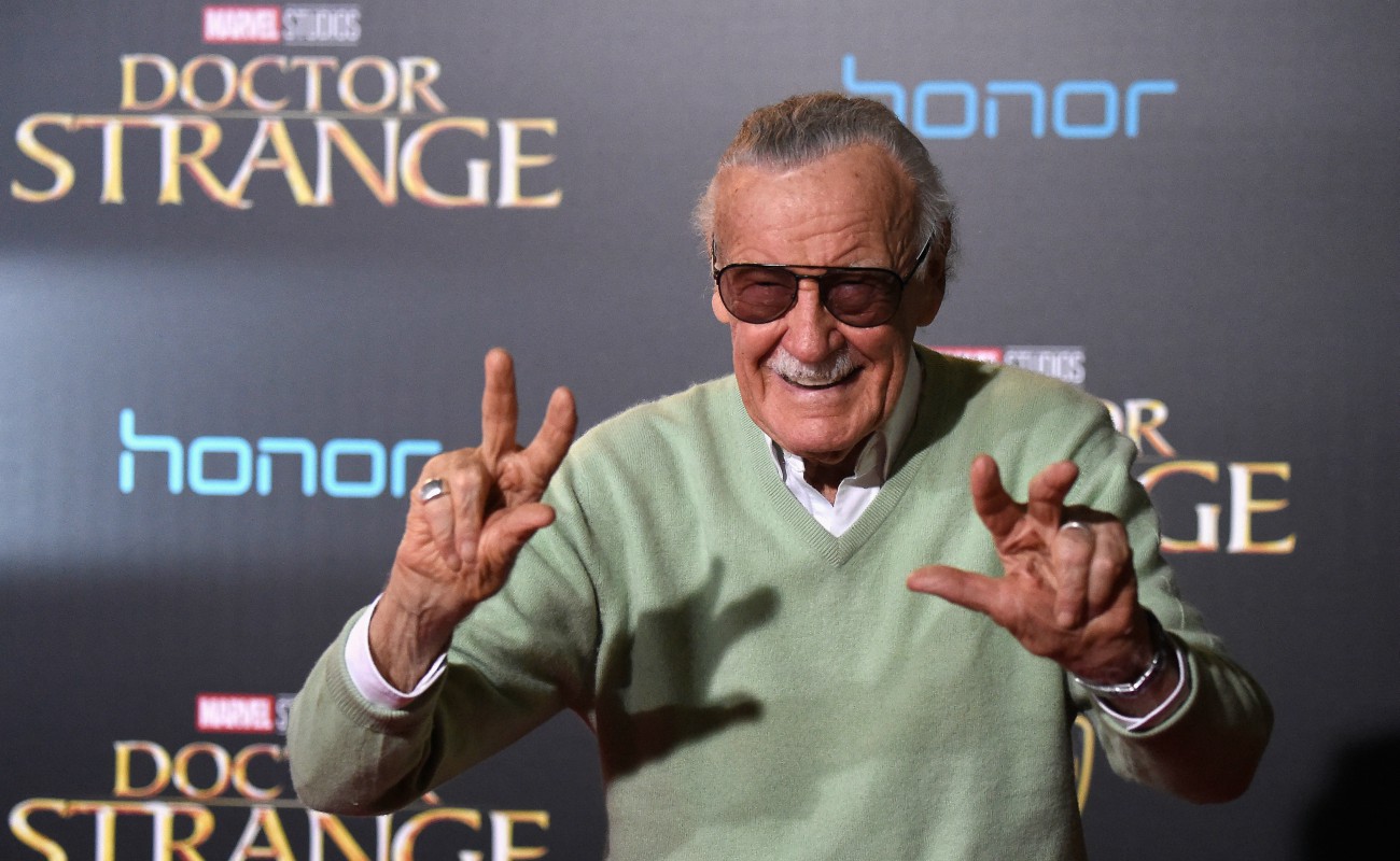Tras ser hospitalizado, el creador de cómics de Marvel, aseguró que ya está bien.