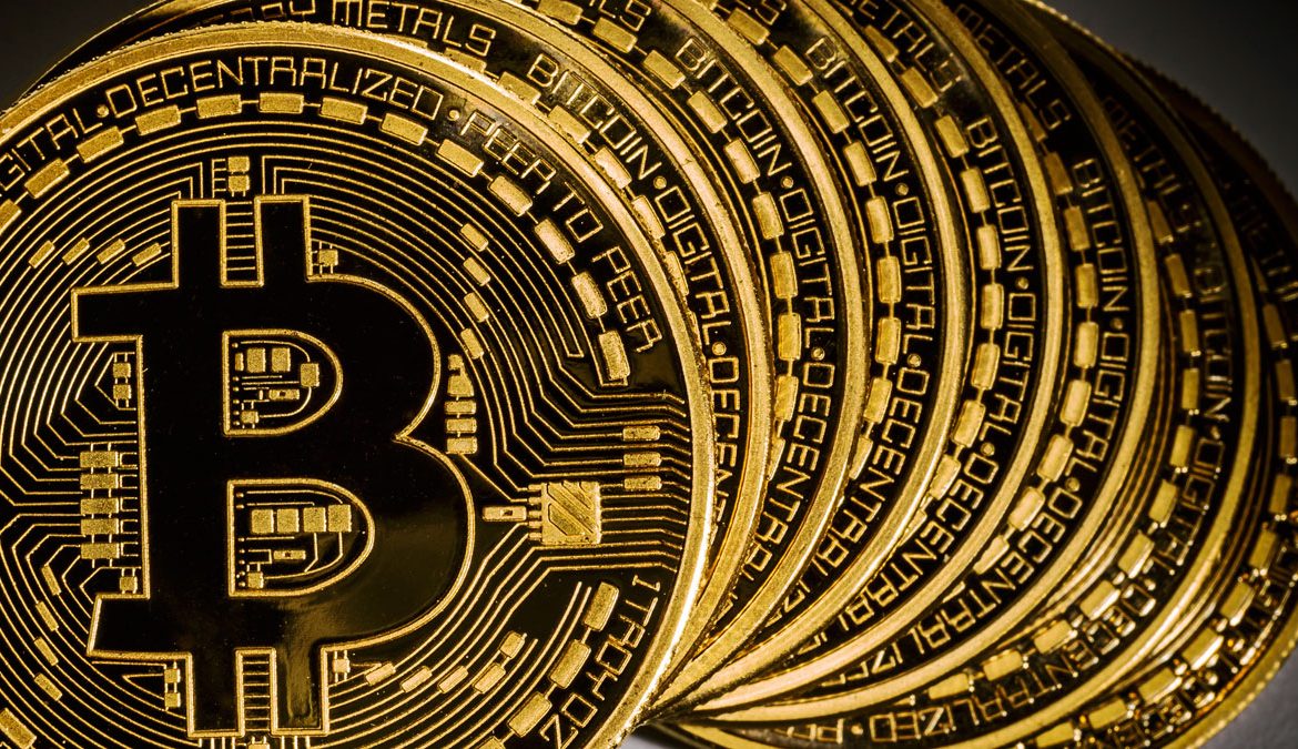 Banorte espera regulación para experimentar bitcoin