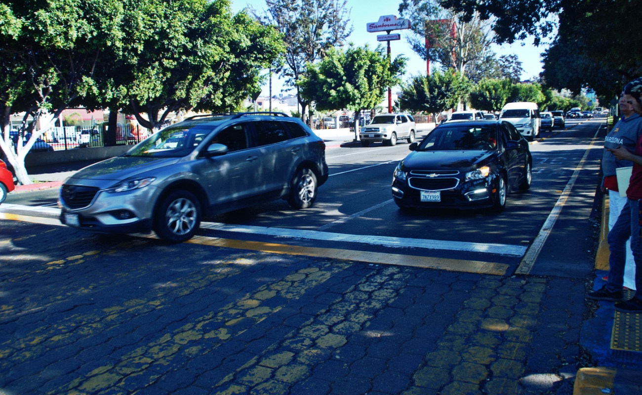 Un nuevo decreto condona multas y recargos en trámites vehiculares en Baja California.