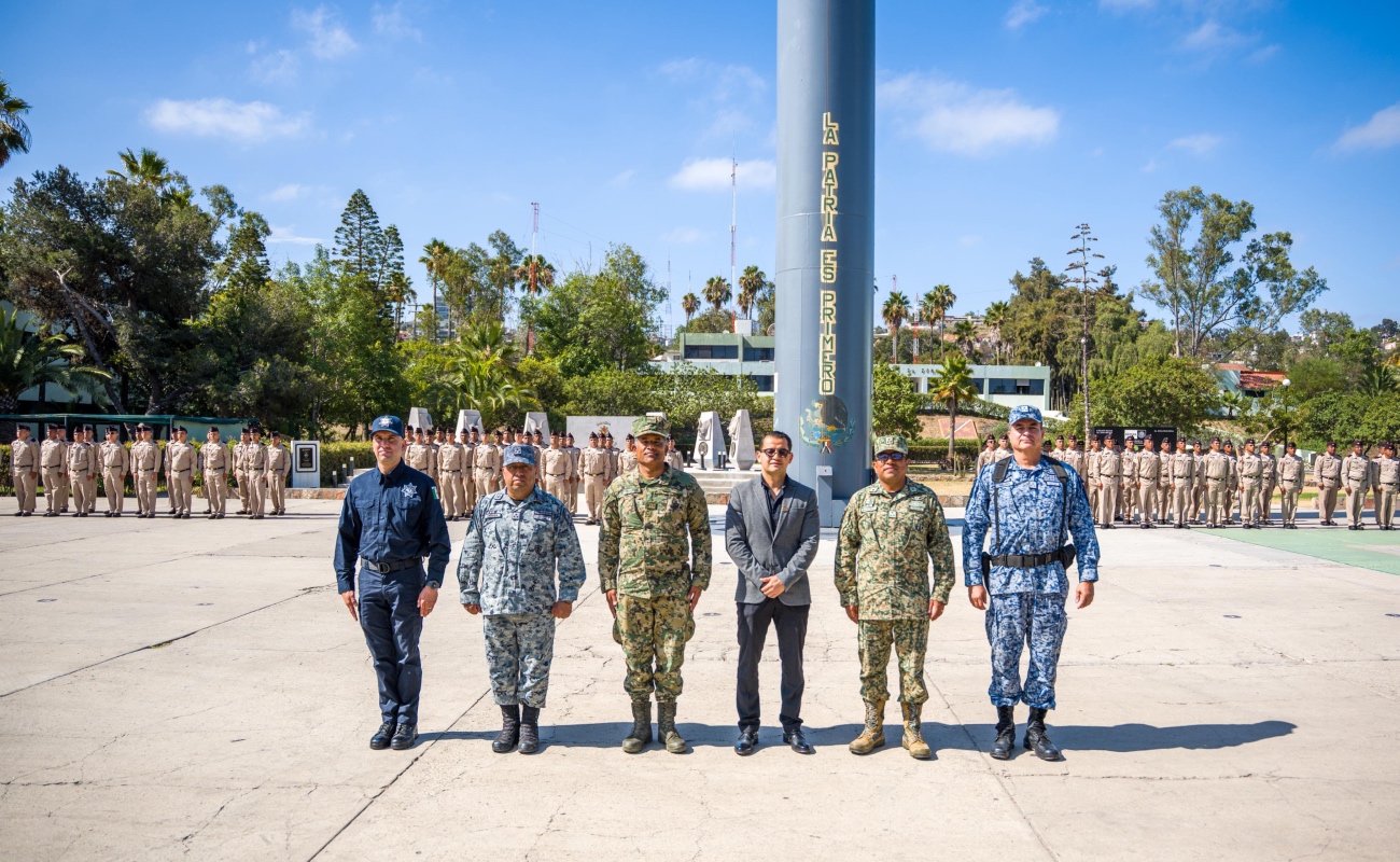 El alcalde atestiguó el inicio formal de adiestramiento de 108 jóvenes que inician su Servicio Militar Nacional.