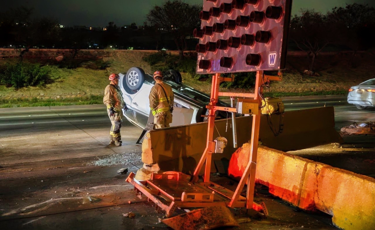 El accidente ocurrió en el tramo donde, fueron cerrados los carriles lentos debido a trabajos de reparación en tuberías pluviales.