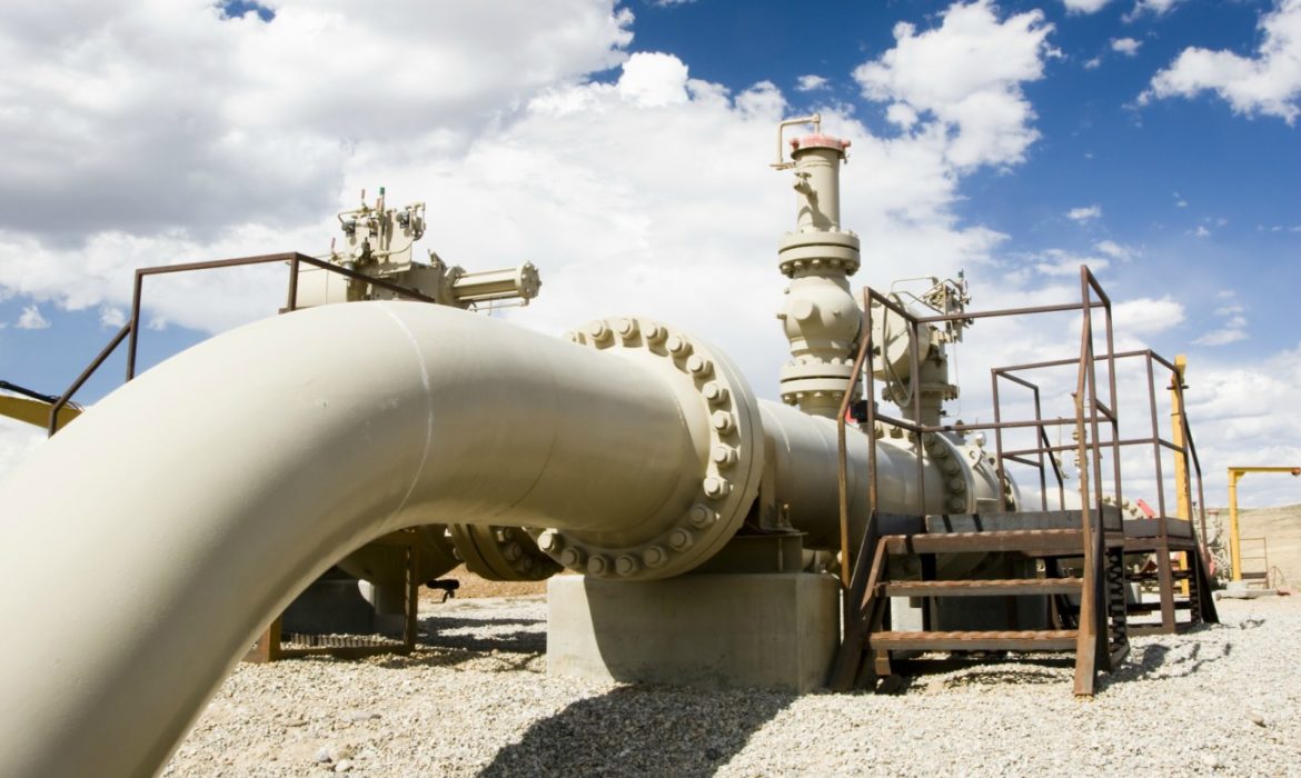 PEMEX firma contrato para que empresa extranjera use ductos de BC y Sonora