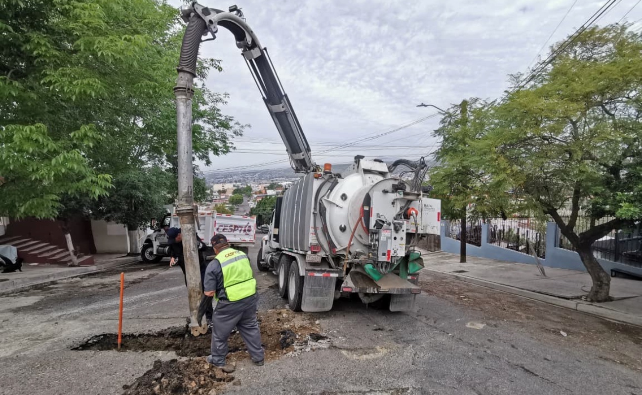 Llaman a no tiras basura que dañen el drenaje pluvial.