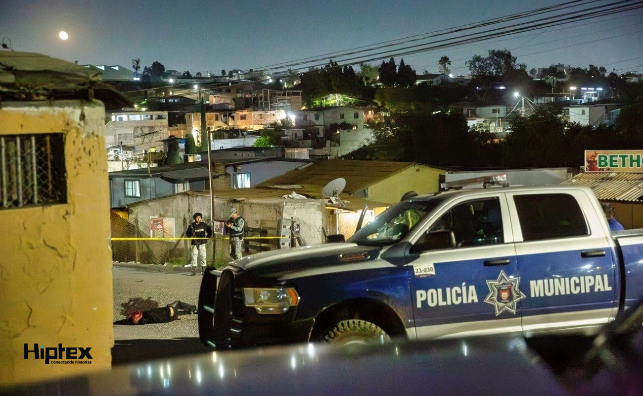 Servicios Periciales de la FGE quedaron a cargo de la escena para realizar el procesamiento y la investigación correspondiente.