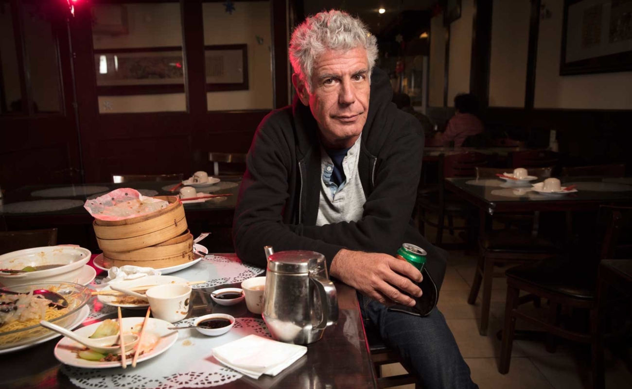 Bourdain era un maestro de lo que hacía, primero en la cocina y luego en los medios.