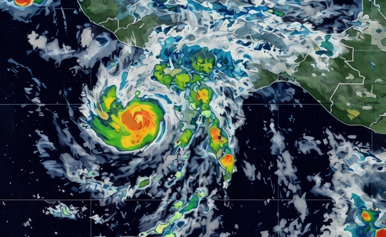 De acuerdo con el pronóstico oficial, el huracán Trudy continuará intensificándose rápidamente durante las próximas horas.
