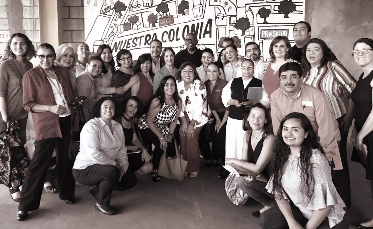 El fundador de la Iniciativa Whitaker para la Paz y el Desarrollo, el actor Forest Whitaker estuvo presente en la alianza.