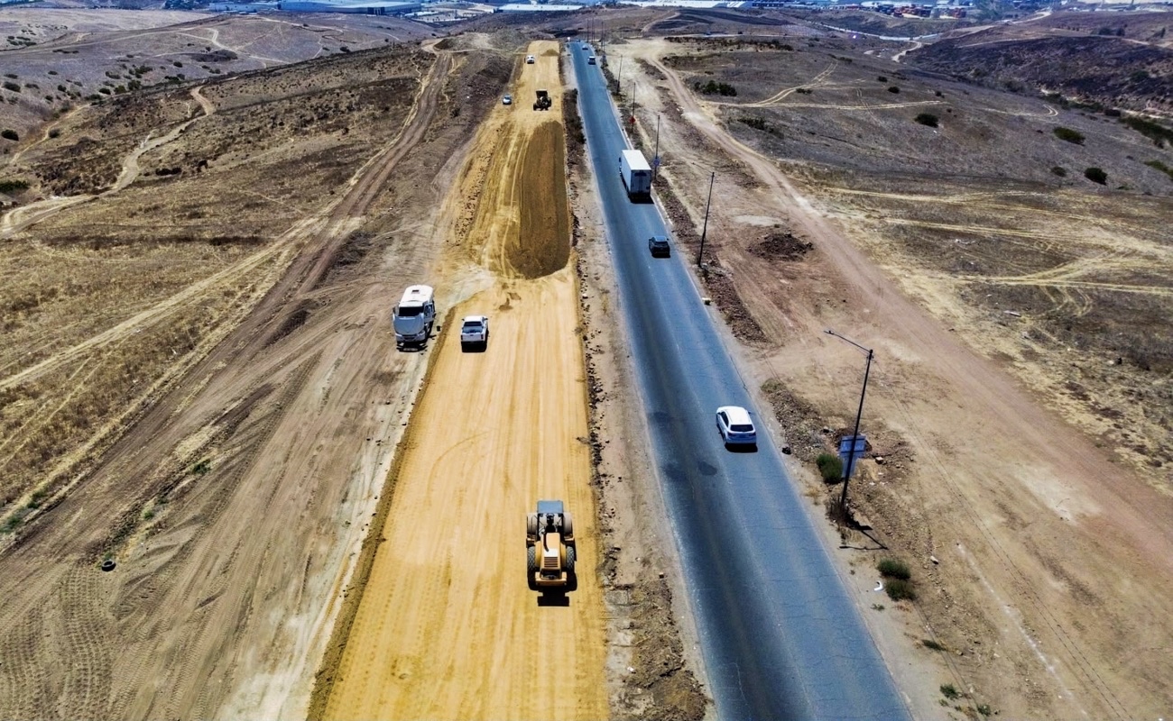 Continúan trabajos de ampliación del bulevar Real de Rosarito: SIDURT