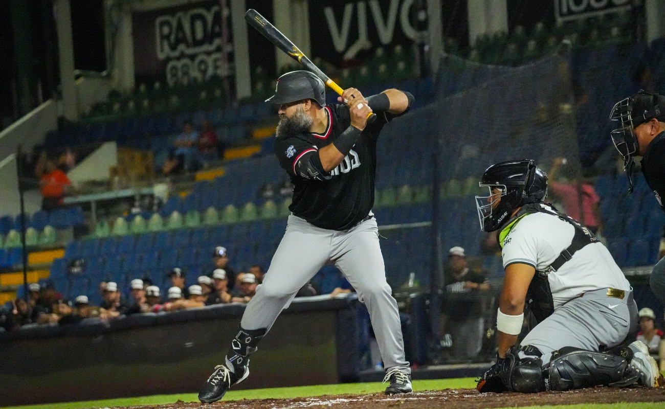 Los maderos de los bureles fabricaron once carreras para superar por pizarra final de 11-10 a Bravos de León en el Estadio Domingo Santana.
