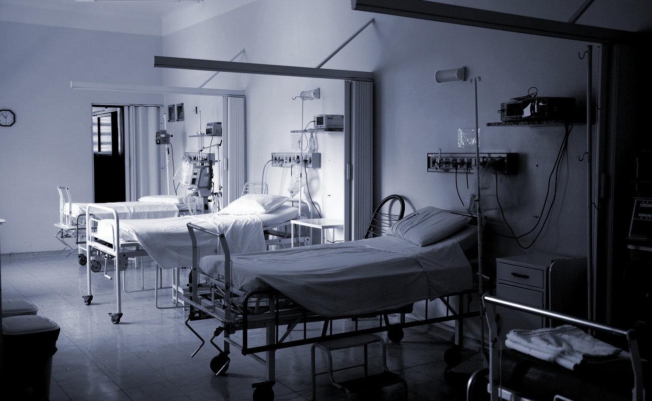 Una mujer vive graves secuelas por lo que la CEDH califica como mala praxis médica y violencia obstétrica.