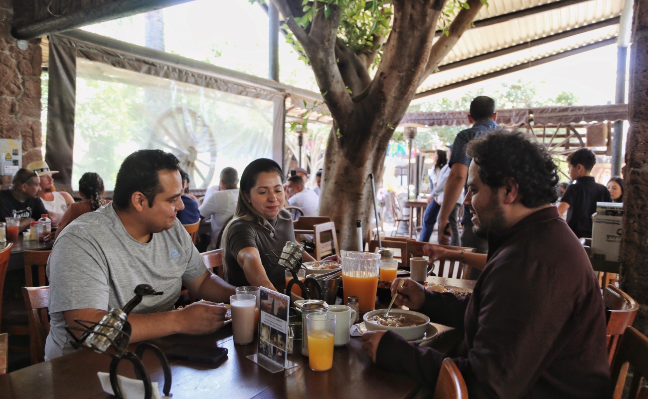 El 90% de los establecimientos afiliados operó de manera regular durante el fin de semana.