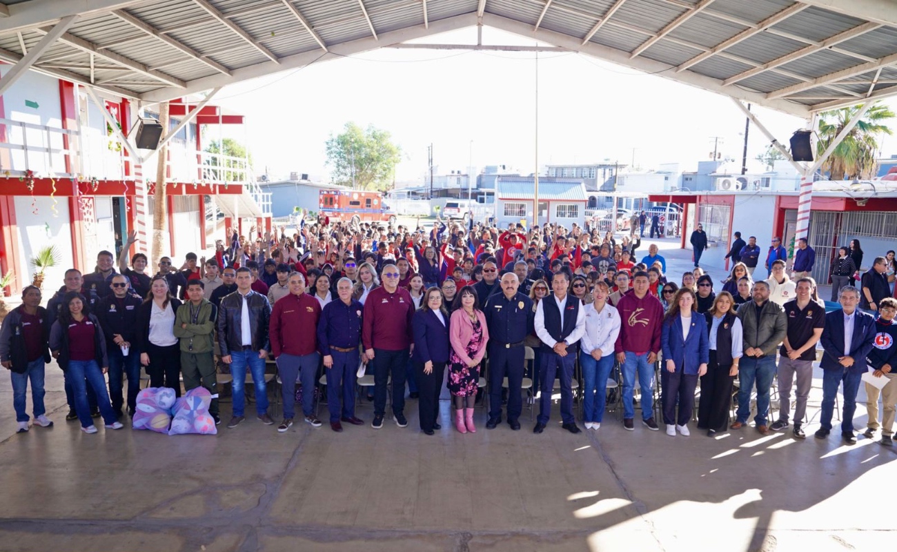 El programa, apoyado por diversas dependencias municipales, impactó a estudiantes de cuatro planteles educativos.