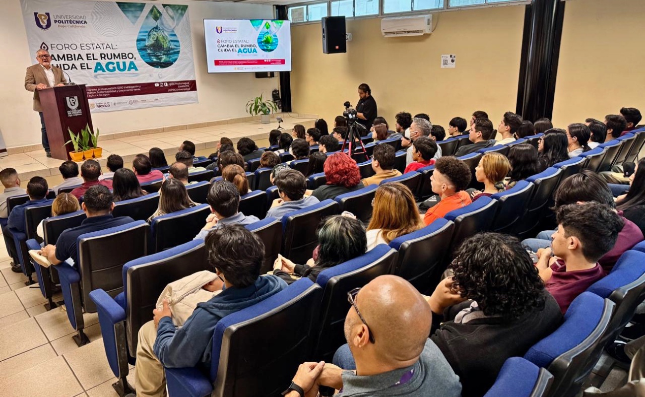 Se llevó a cabo el Foro Estatal “Cambia el rumbo, cuida el agua” para promover el cuidado del agua entre jóvenes.