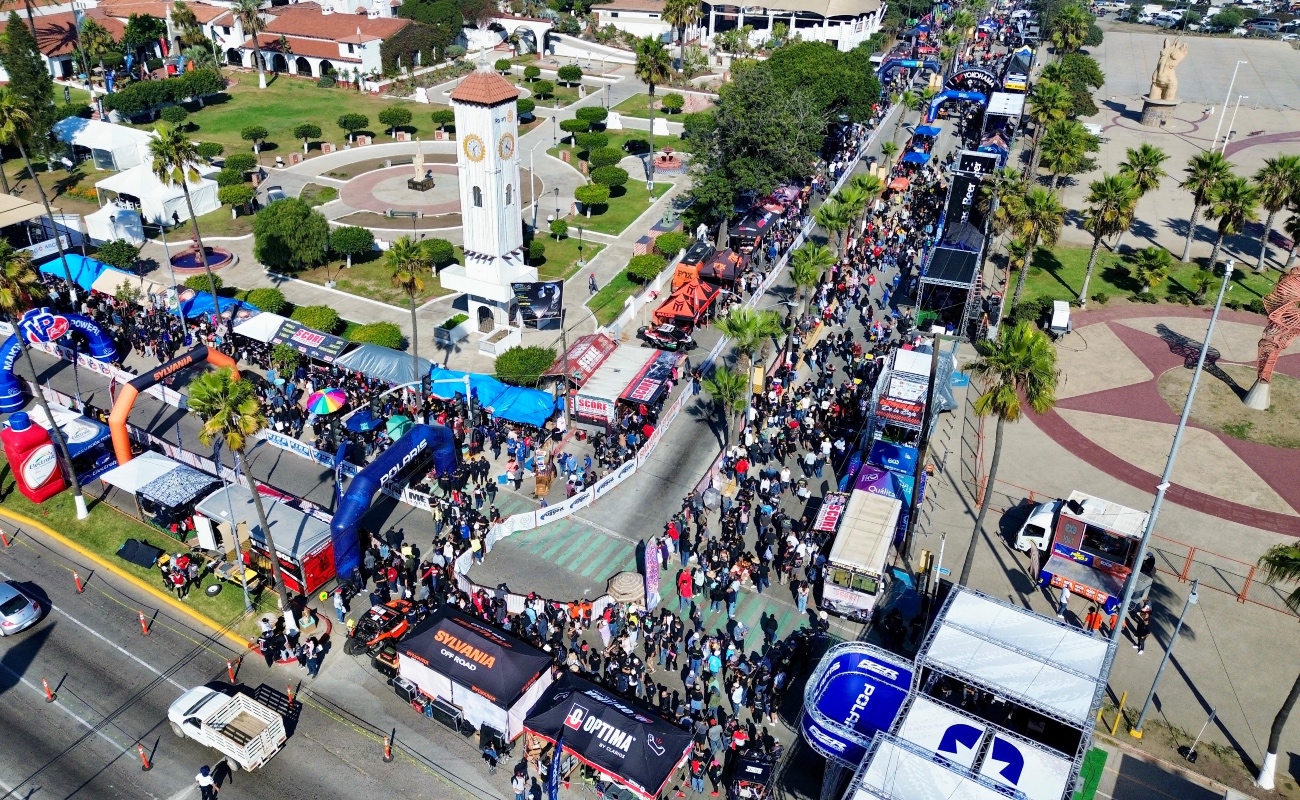Anuncian dispositivo especial de seguridad y vialidad por Baja 400 en Ensenada