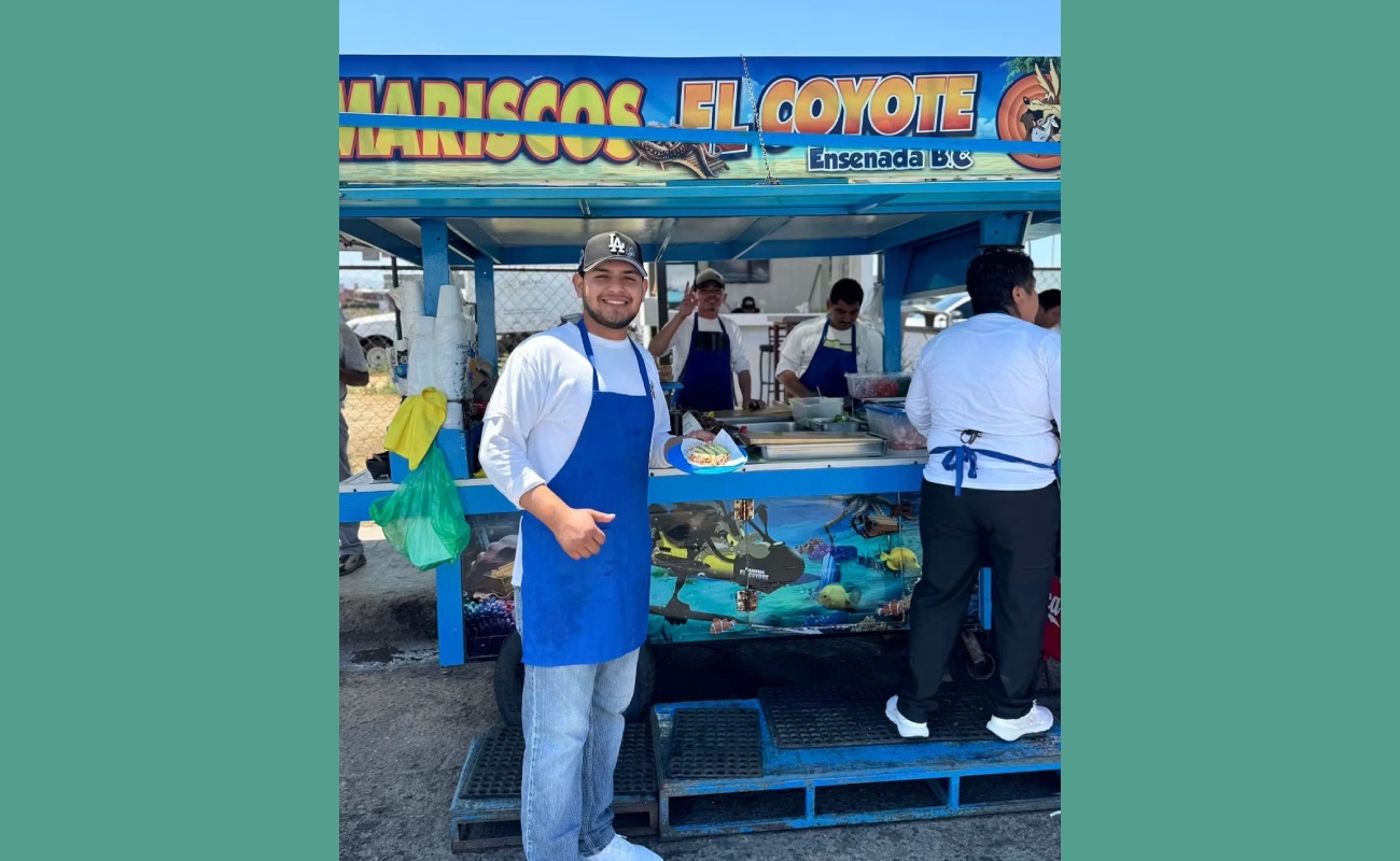 Cierra carreta de mariscos El Coyote en Ensenada