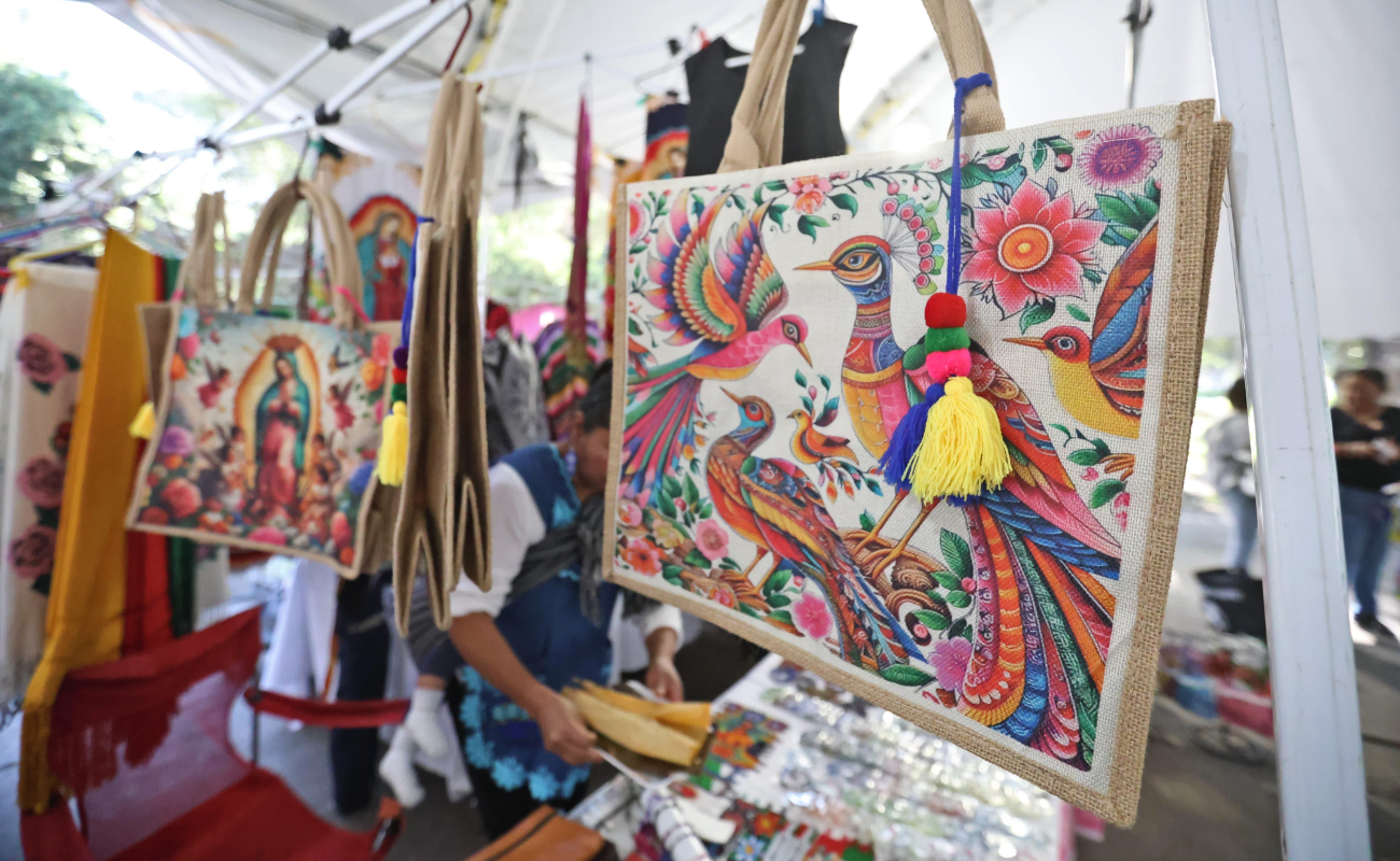 La expo se enmarca en el Día Internacional del Artesano.