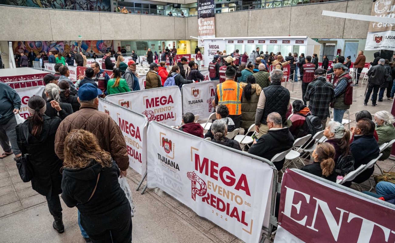 Ciudadanos ponen el ejemplo con el pago del predial al iniciar 2026